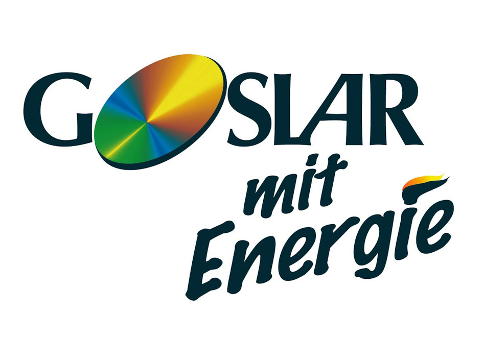 Logo von GoSolar mit Energie, das nachhaltige Solarenergie symbolisiert.
